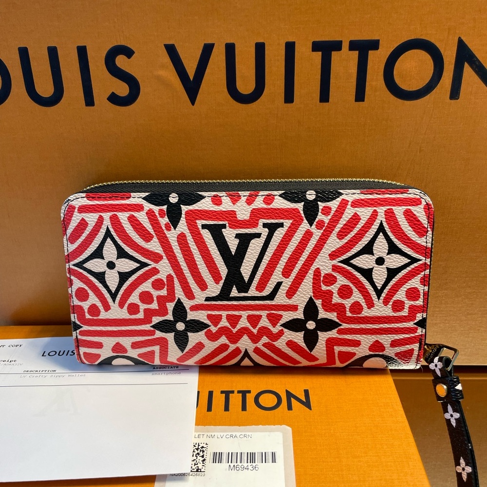 Louis Vuitton Red and Black Women's Wallet